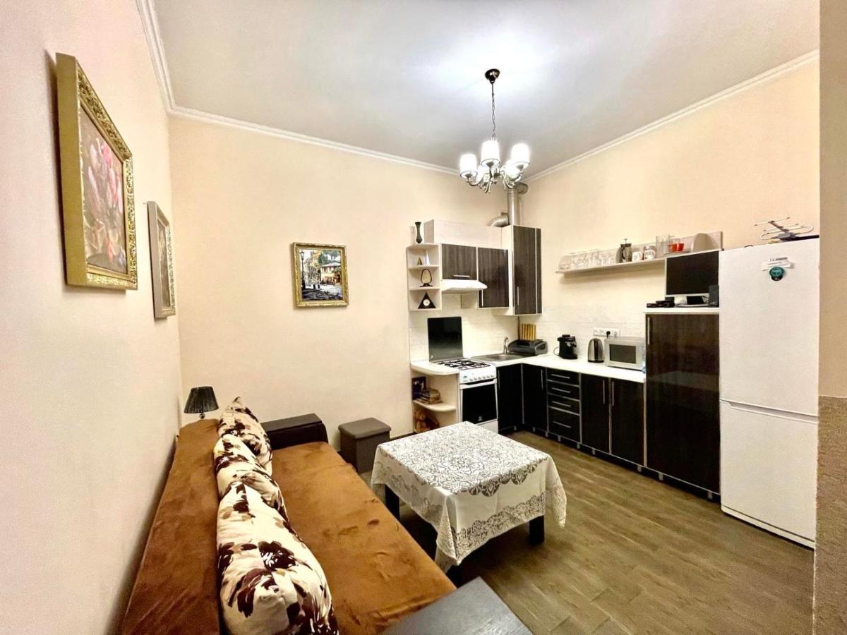 לבוב V&O Whitechocolateapt 800 M To Opera מראה חיצוני תמונה